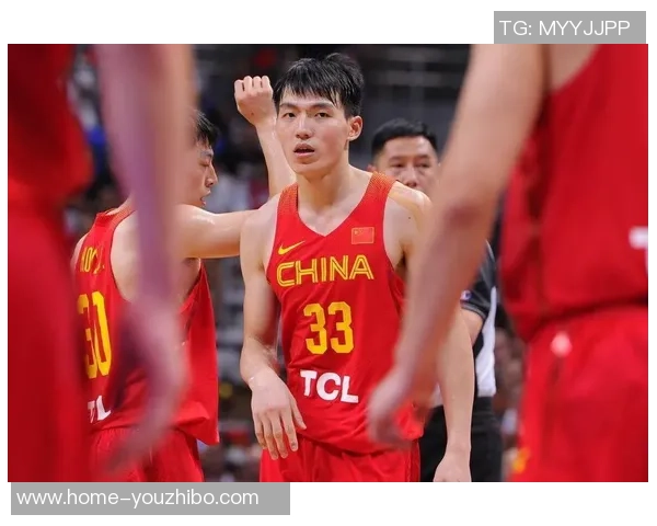 李慕豪：从篮球新星到职业生涯巅峰的奋斗历程与成长故事